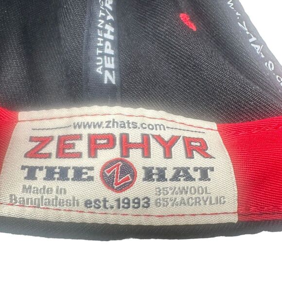 Chicago Blackhawks Hockey Zephyr Black Hat Cap Embroidered Logo Snap Back NHL‎ - Picture 6 of 8